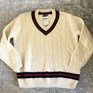 Brandy Melville Sweater V Neck one size NWT